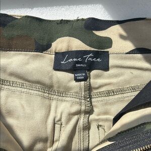 Love Tree Camo Trousers in Green and Tan